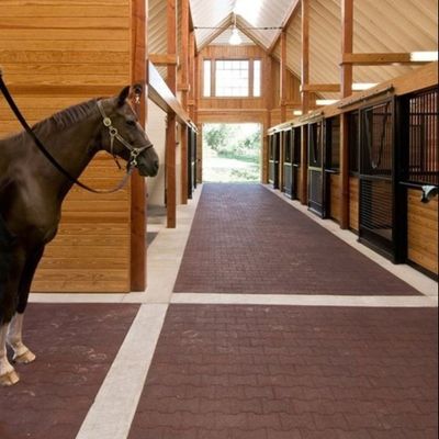 अच्छा मूल्य स्कूल के खेल के मैदान के लिए इंडोर आउटडोर रबर फ़्लोरिंग मैट वियर रेज़िस्टेंट ऑनलाइन