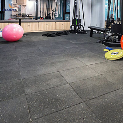 अच्छा मूल्य इंटरलॉकिंग इको फ्रेंडली फायर रेसिस्टेंट रबर फ्लोरिंग मैट फॉर कमर्शियल स्पेस ऑनलाइन