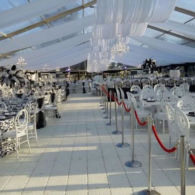 टर्फ प्रोटेक्शन के लिए एंटी स्लिप पोर्टेबल इवेंट फ्लोरिंग इंटरलॉकिंग