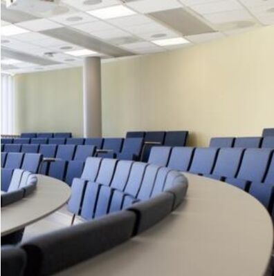 अच्छा मूल्य वाणिज्यिक ग्रेड आधुनिक थियेटर निर्माण बैठने की जगह तह सीट क्षमता ऑडिटोरियम के लिए एर्गोनोमिक डिजाइन ऑनलाइन